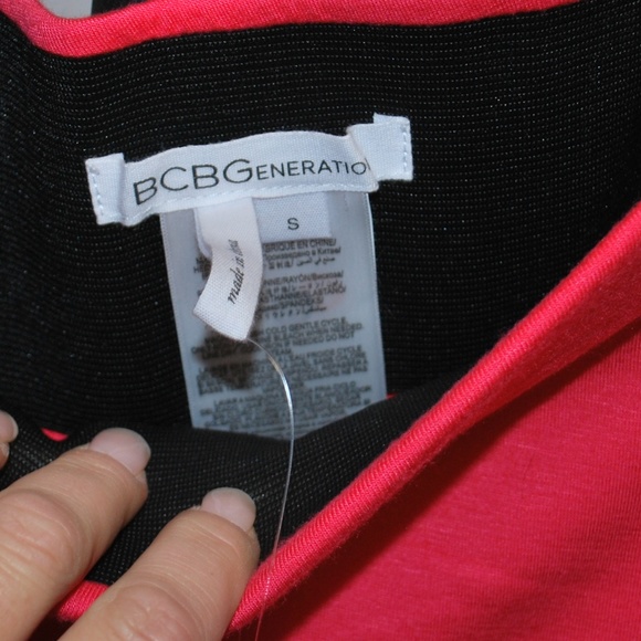 NWT BCBGeneration asymmetrical skirt Teaberry - Picture 4 of 5